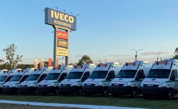 Entrega de ambulancias IVECOen Paraguay