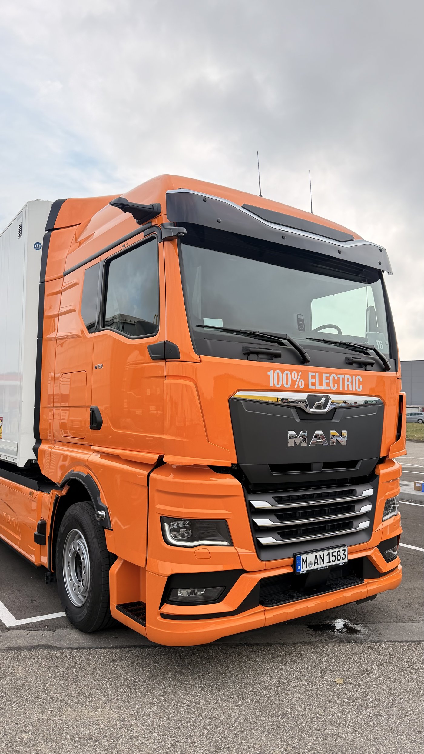 MAN eTGX eléctrico durante la visita a Alemania