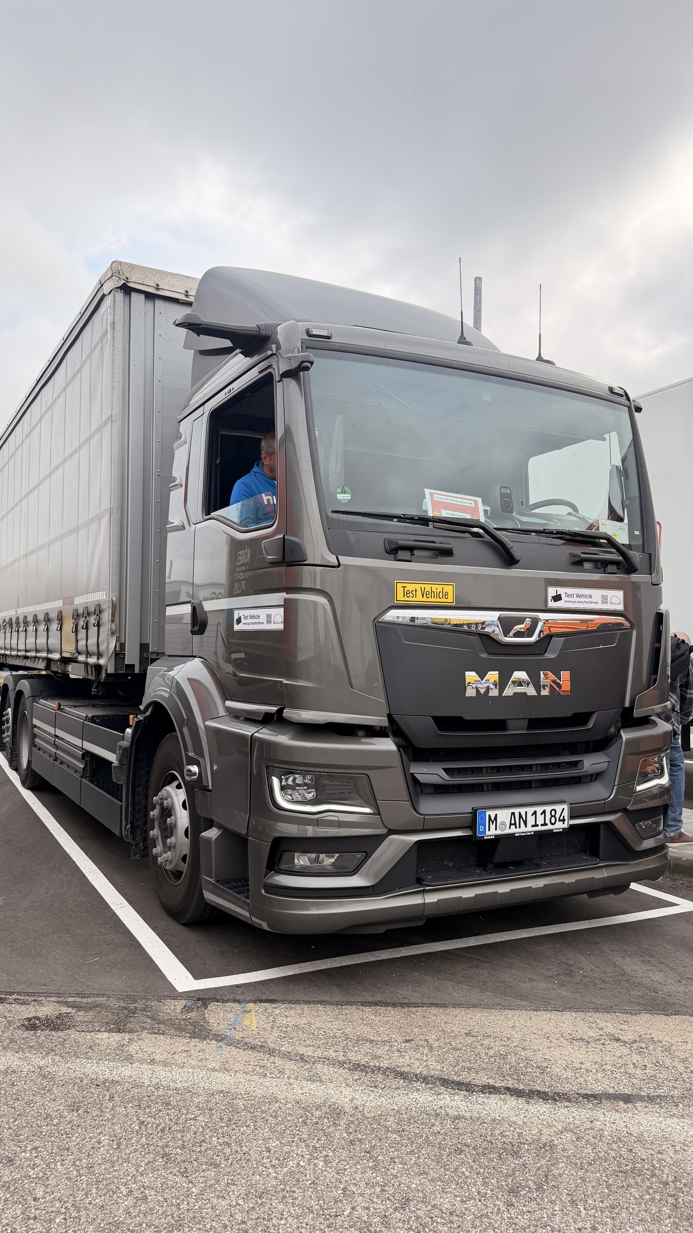 MAN TGX identificado como vehículo de pruebas