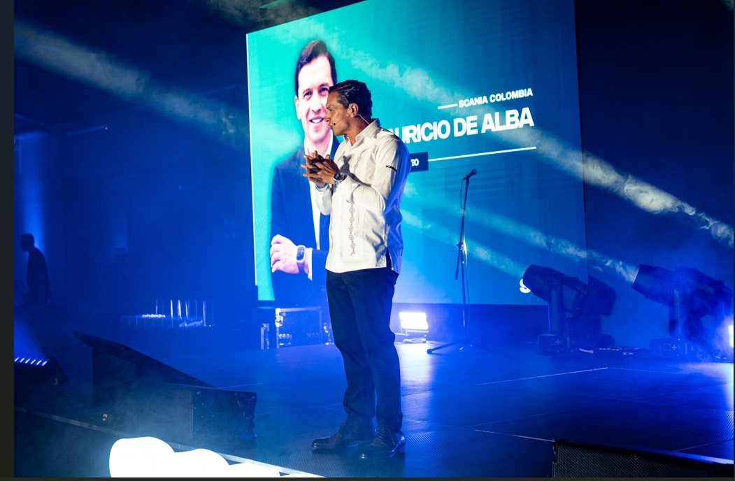 Mauricio de Alba, CEO de Scania, durante el lanzamiento de la nueva generación de buses SUPER