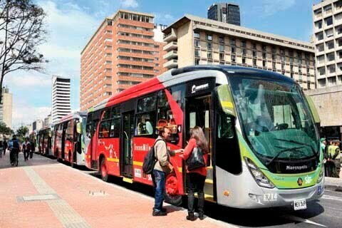 TRANSMILENIO estrenó 22 buses híbridos