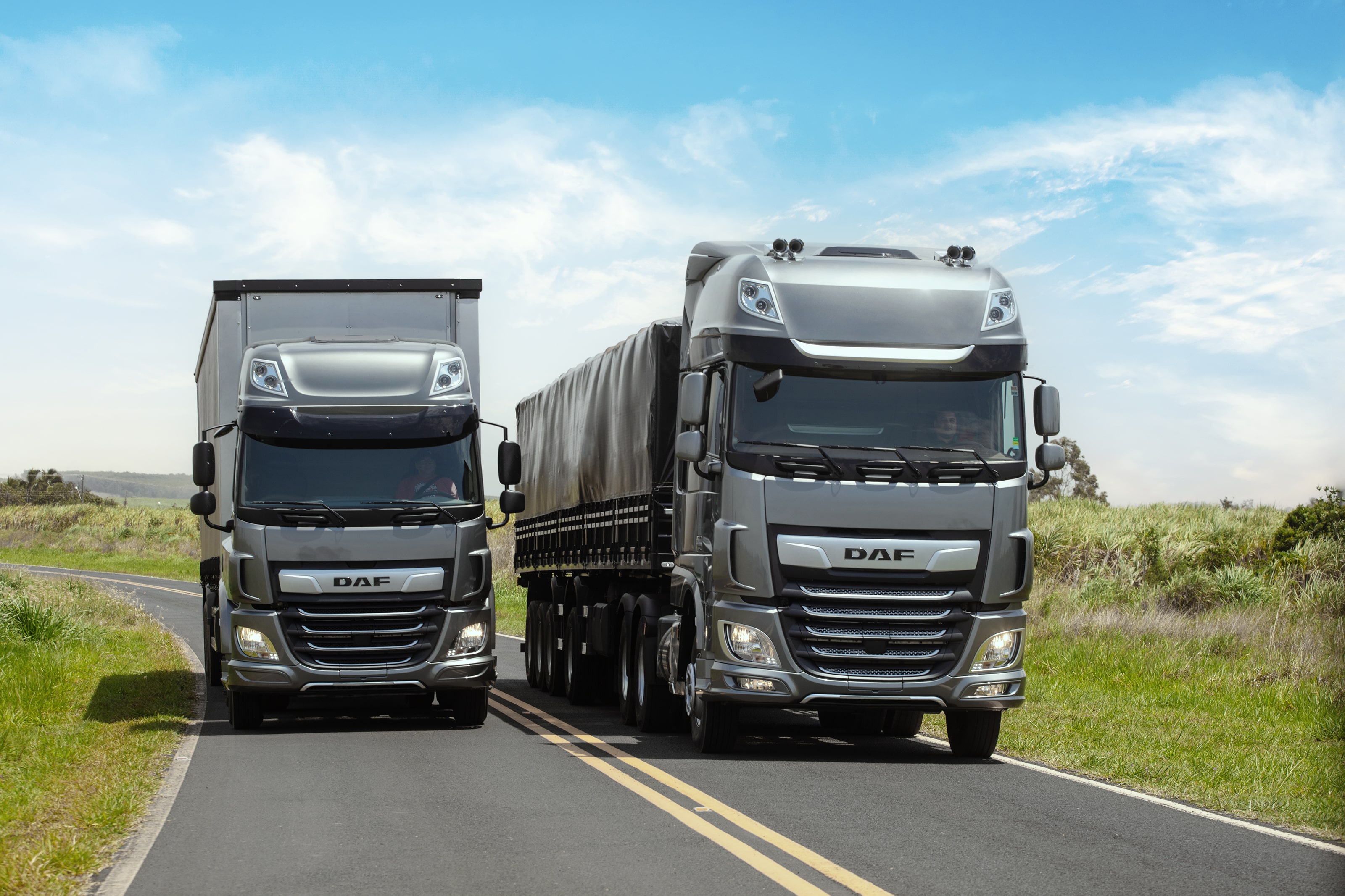 DAF presentó en Fenatran 2022 su nueva línea de camiones con motores Euro 6