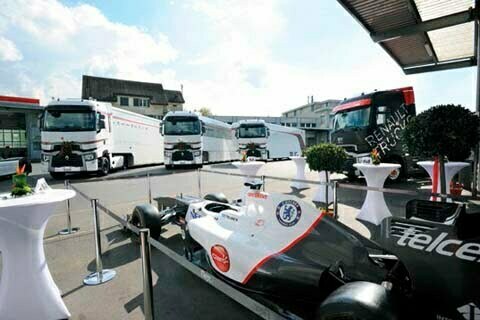 CAMIONES RENAULT UTILIZADOS EN LA LOGÍSTICA DEL EQUIPO SAUBER F1 TEAM