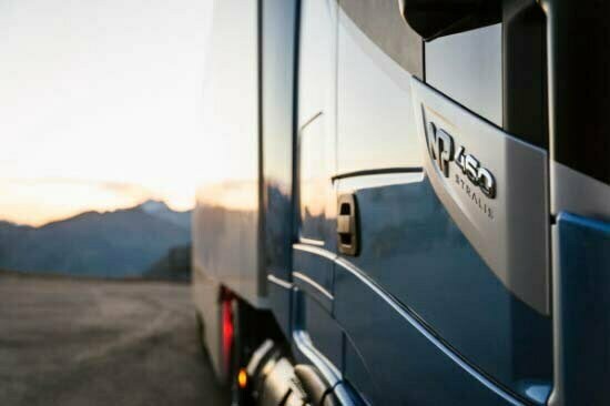 IVECO concreta la mayor venta de camiones a GNL en Suramérica