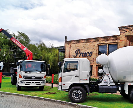 CAMIONES HINO, CON DIVERSAS  APLICACIONES PARA EL MERCADO