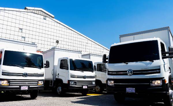 VWCO embarca nueve camiones Delivery a cliente en Guatemala