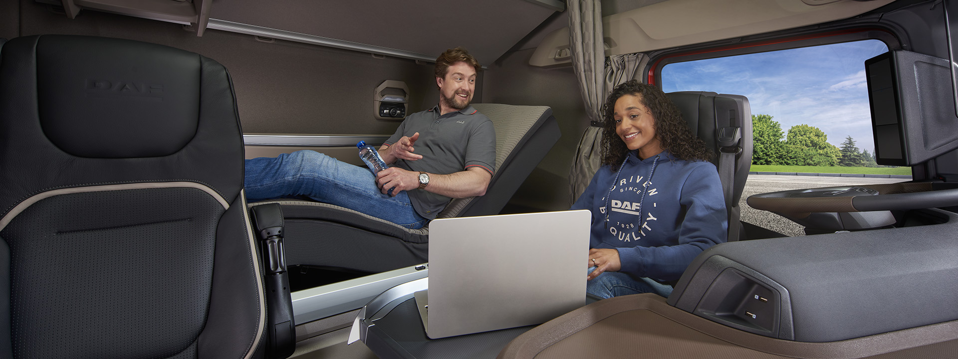 Background-hotspot-image-bunk-area